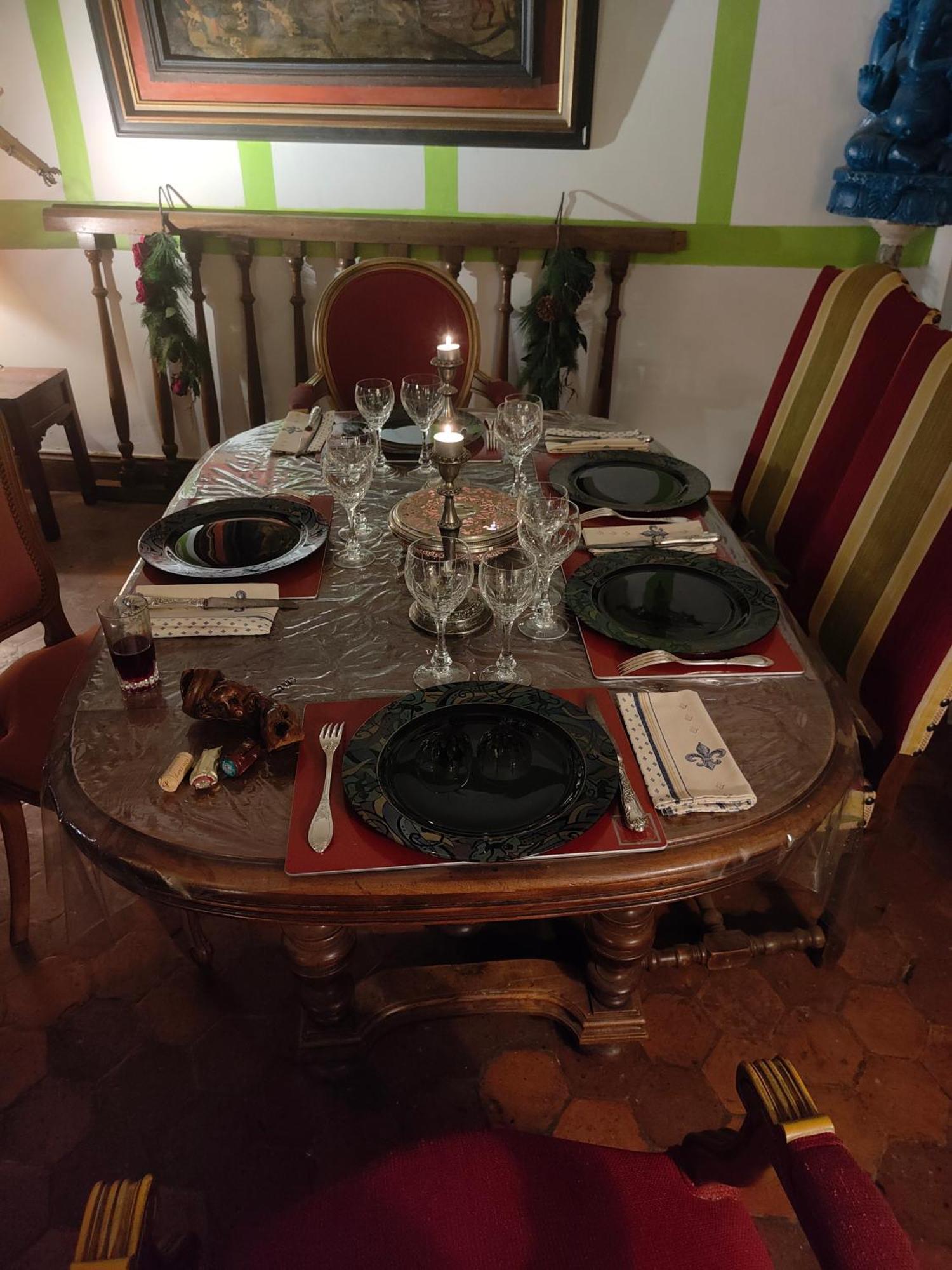 La Taniere Des Tanneries Bed & Breakfast Tonnerre Bagian luar foto