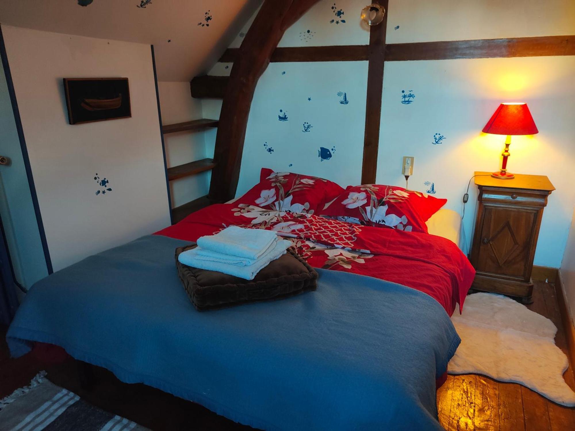 La Taniere Des Tanneries Bed & Breakfast Tonnerre Bagian luar foto