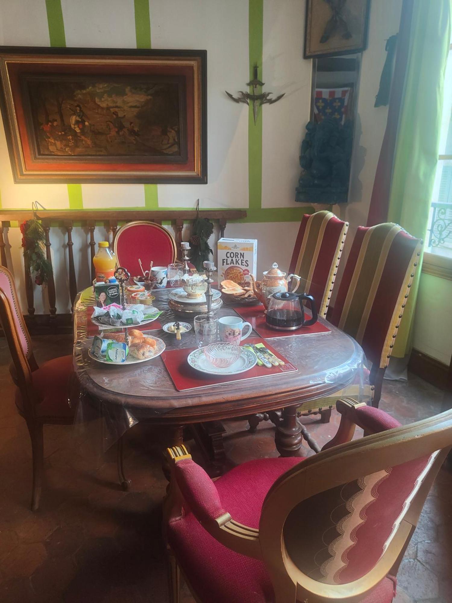 La Taniere Des Tanneries Bed & Breakfast Tonnerre Bagian luar foto
